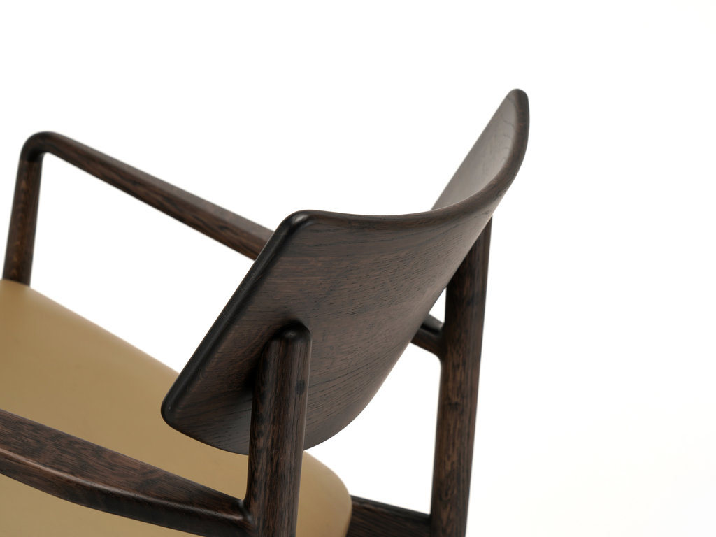 Keiji Ashizawa for Karimoku Case A-LC01 Lounge Chair