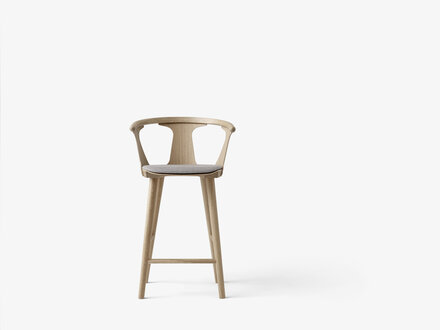 Sami Kallio for &Tradition SK8 In Between Counter Stool (Upholstered)
