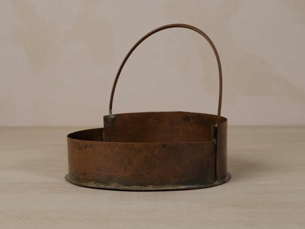 Ryu Yeun-hee Bronzed Copper Tray, Rounded