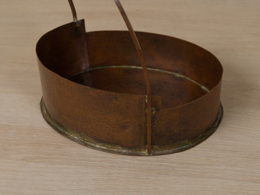 Ryu Yeun-hee Bronzed Copper Tray, Rounded
