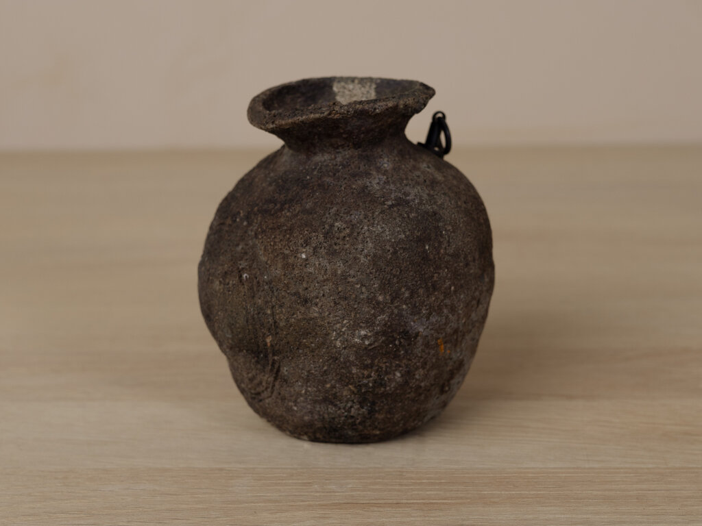 Antique Bizen Wall Vase