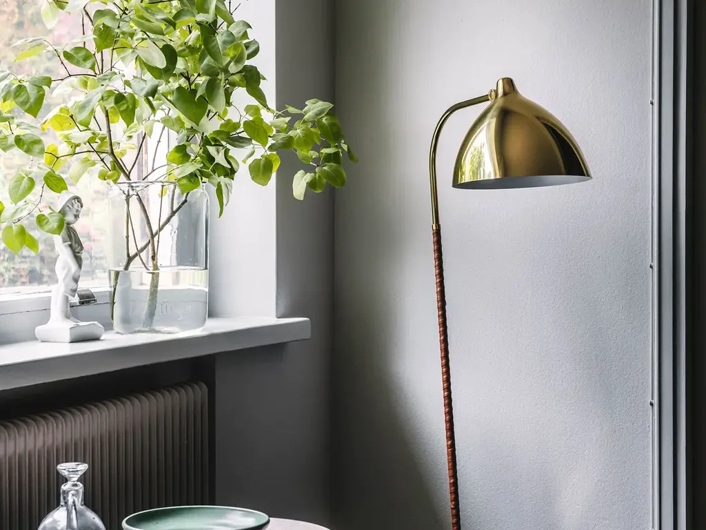 Lisa Floor Lamp by Lisa Johansson-Pape - leather and brass - Mjölk