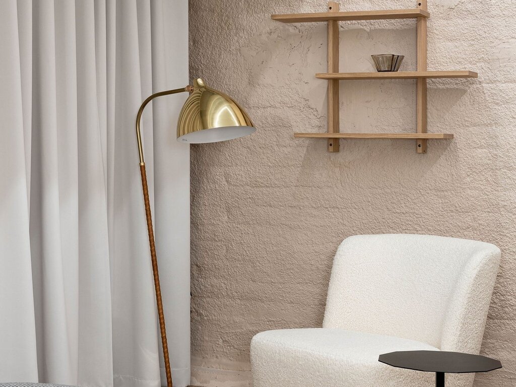 Lisa Floor Lamp by Lisa Johansson-Pape - leather and brass - Mjölk