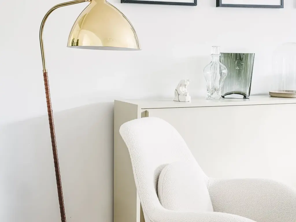 Lisa Floor Lamp by Lisa Johansson-Pape - leather and brass - Mjölk