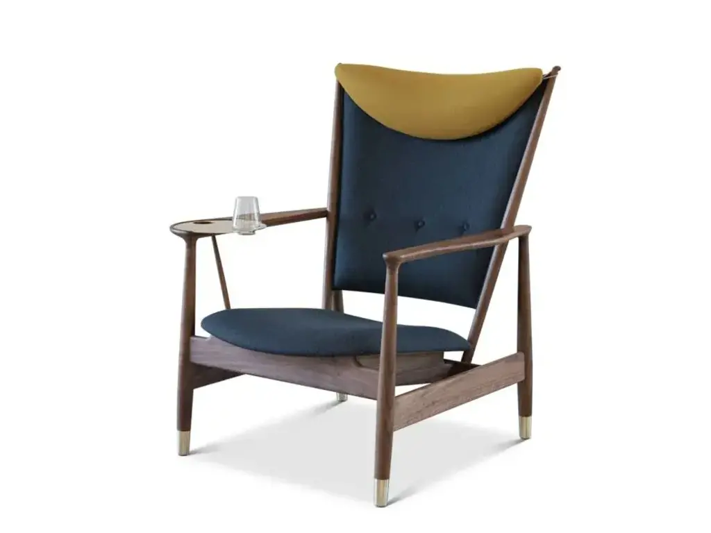 Finn Juhl Whisky Chair