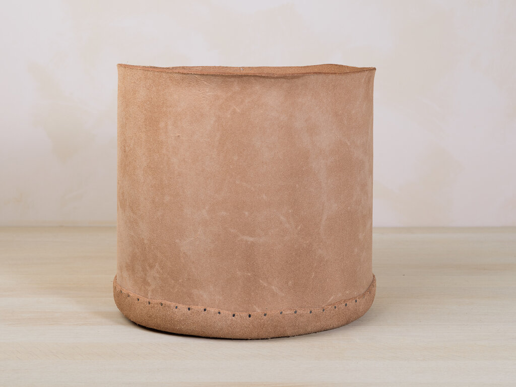 Kentaro Masumitsu Extra Large Leather Bowl