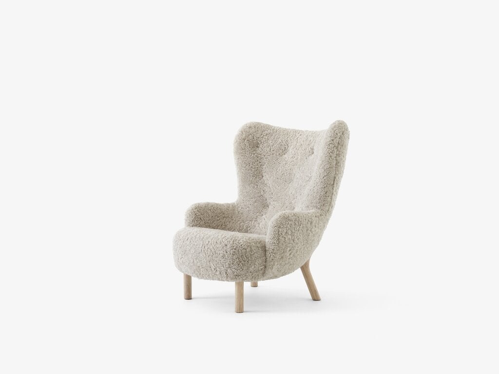 &Tradition VB3 High-Back Petra Chair