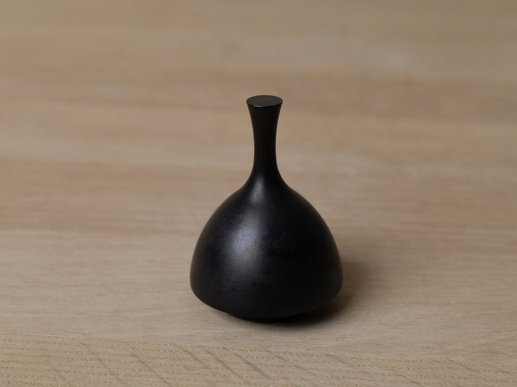 Nousaku Bronze Bell (Blackish Brown)