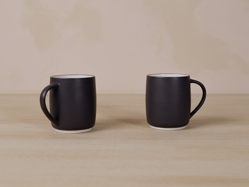Oji Masanori for Susumuya Susumuya Tea Mug (Large, Black)