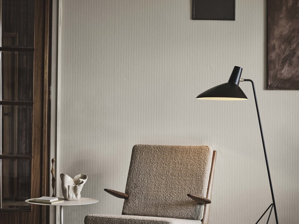 Hvidt & Mølgaard for &Tradition HM8 Tripod Floor Lamp
