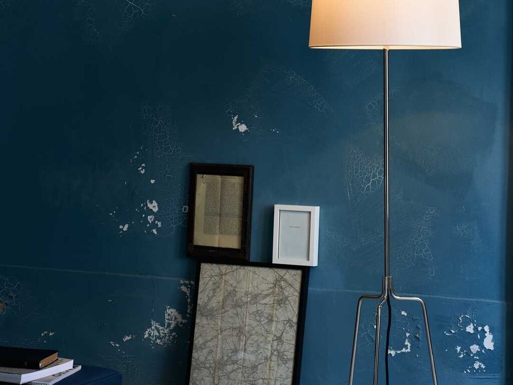 JT Kalmar Dreistelz Floor Lamp