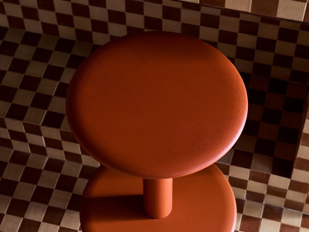 &Tradition Massif AV39 counter stool