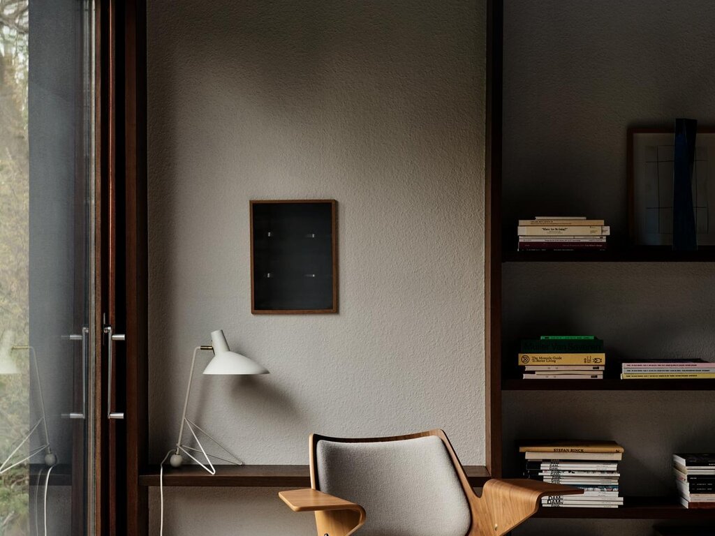 &Tradition RFH Lounge Chair RD8 by Robin Day