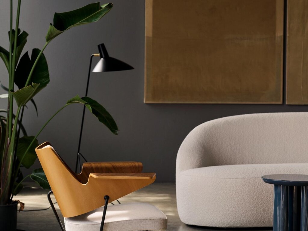 &Tradition RFH Lounge Chair RD8 by Robin Day