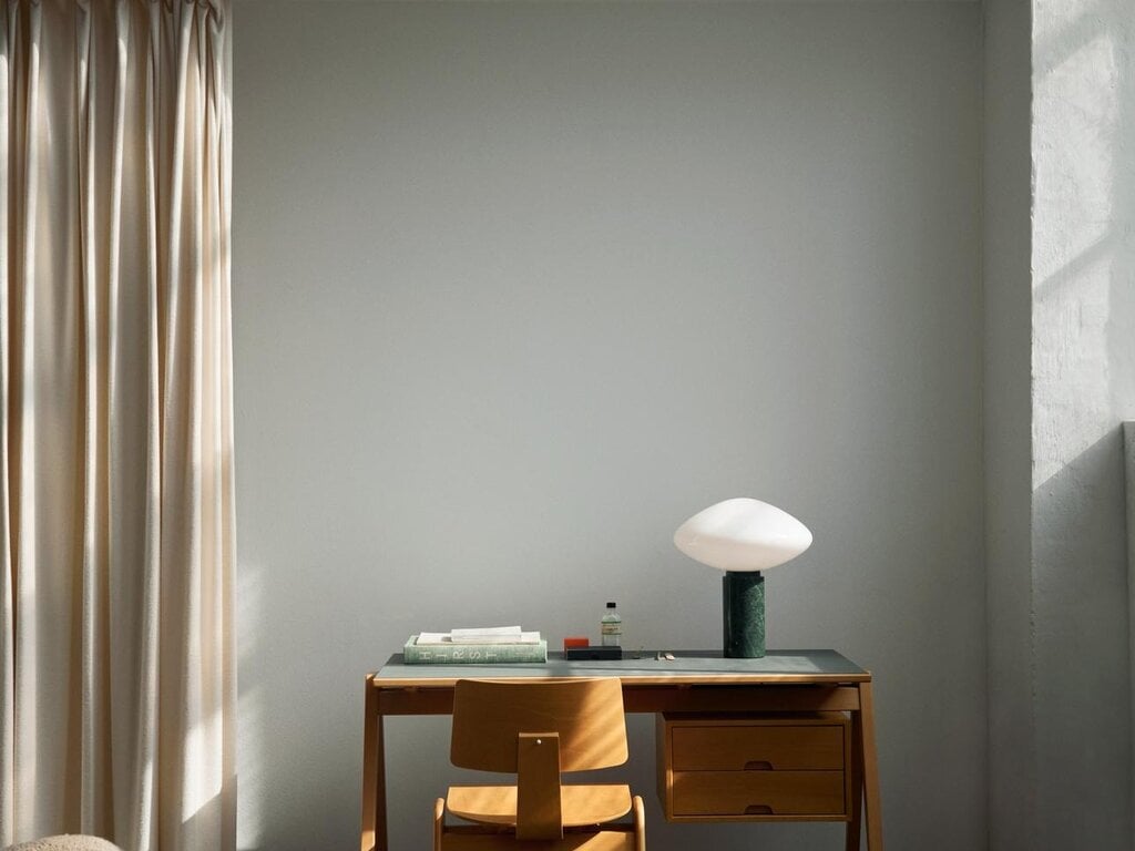 &Tradition Daystak RD3 Desk with drawers by Robin Day