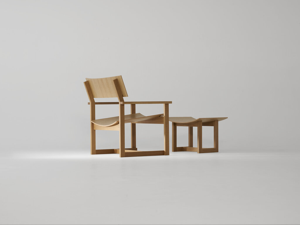 Koyori Makuri Lounge Chair (Wooden Seat)