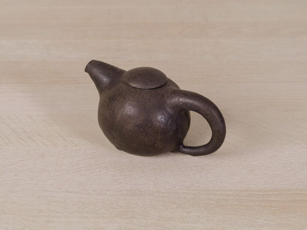 Keisuke Iwata Sabi Teapot (Small)