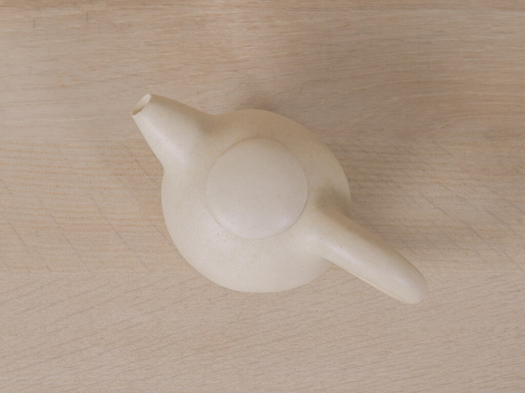 Keisuke Iwata Cream Teapot (Small)