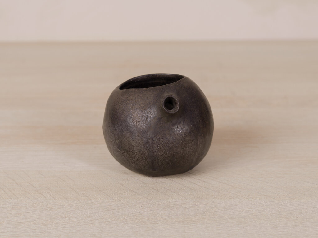 Keisuke Iwata Katakuchi 28 (Black)