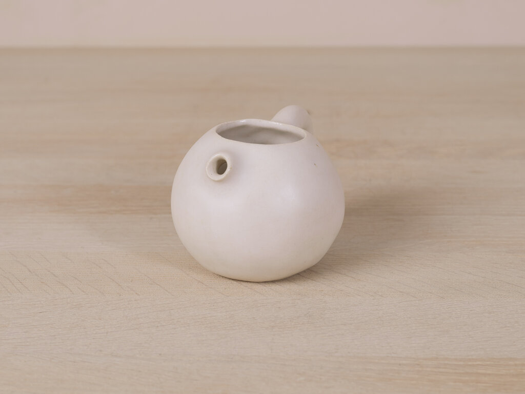 Keisuke Iwata White Katakuchi w/ Handle