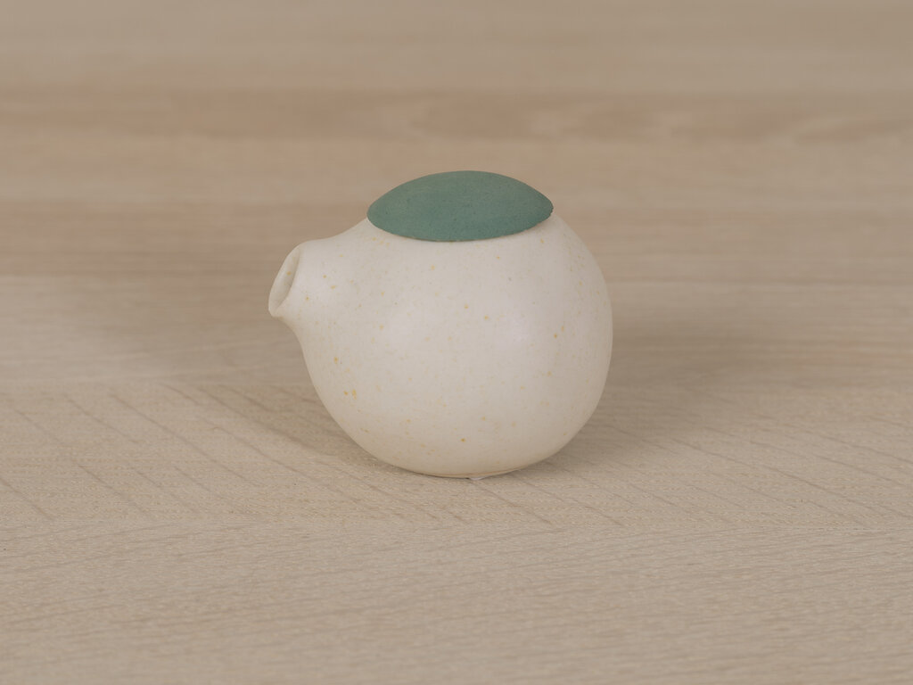 Keisuke Iwata Katakuchi with Green Top