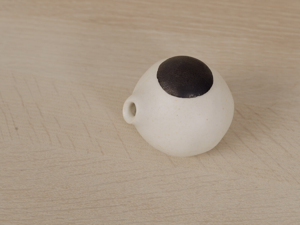 Keisuke Iwata Katakuchi with Black Top