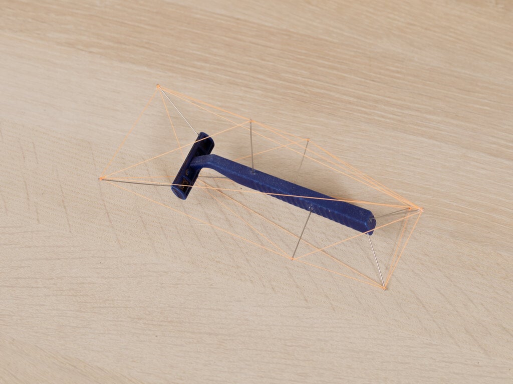 Studio Note "Razor"
