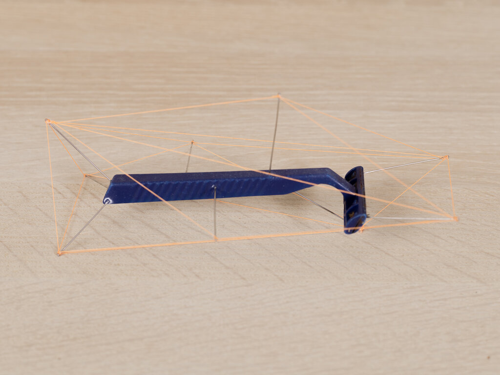 Studio Note "Razor"