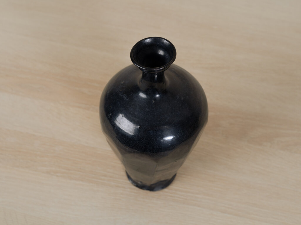 Antique Goryeo Era Bottle Vase