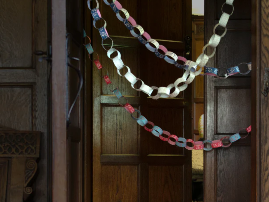 Swedish Paper Chain Garland
