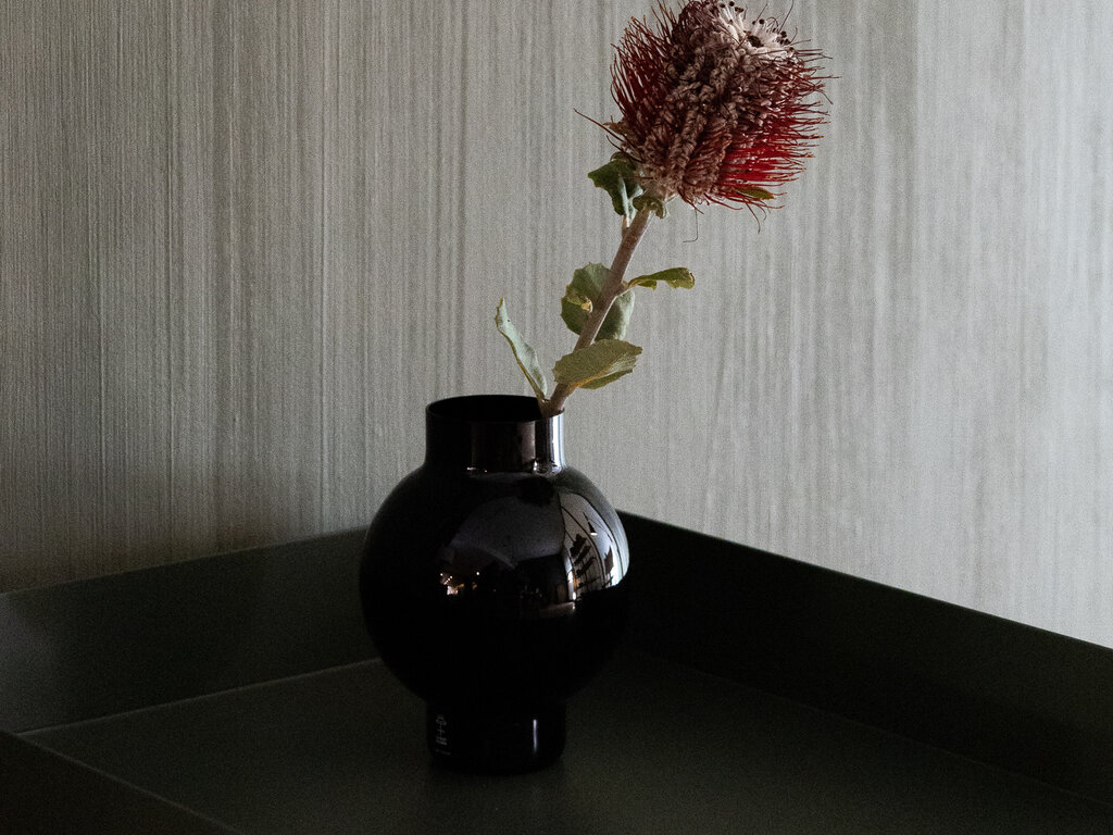 Skruf Tokyo Vase