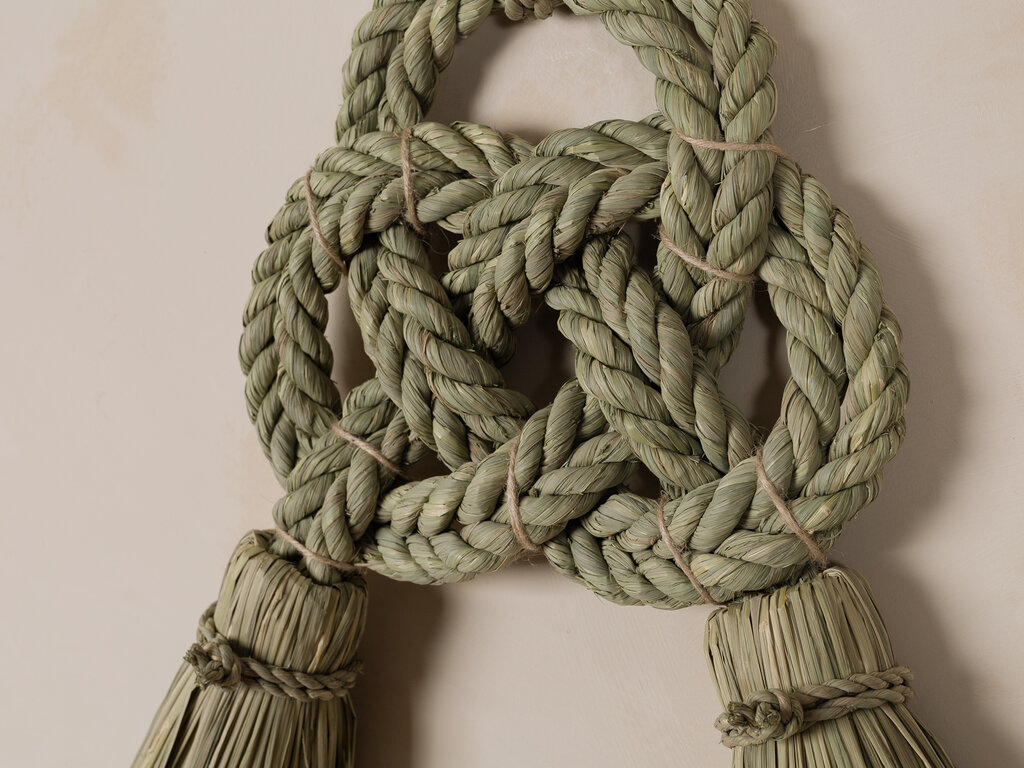 Takubo Iwai Knot Braid (Medium)
