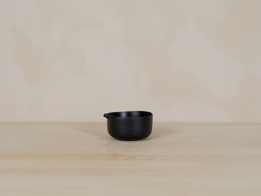 Takashi Tomii Sake Pourer