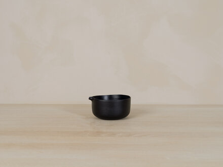 Takashi Tomii Sake Pourer