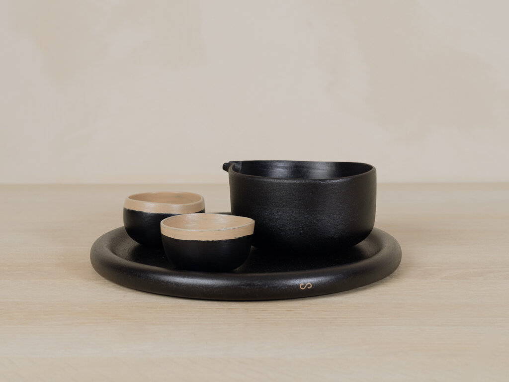 Tomii Takashi Set of Sake Cups, Black & White Urushi