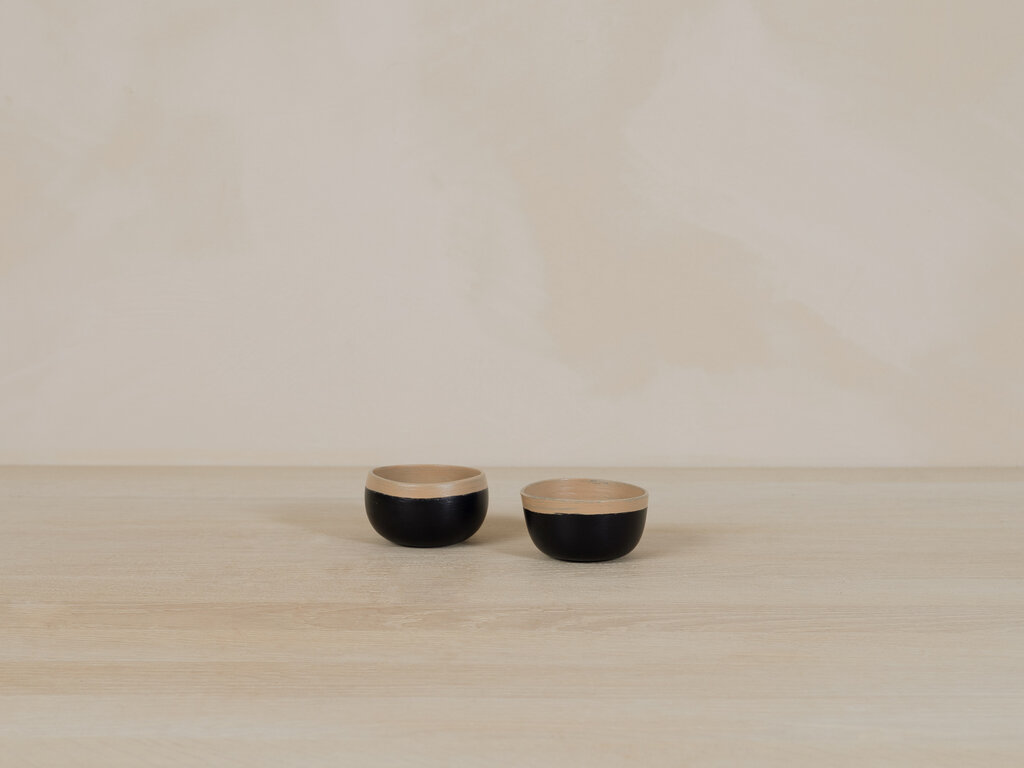 Tomii Takashi Set of Sake Cups, Black & White Urushi