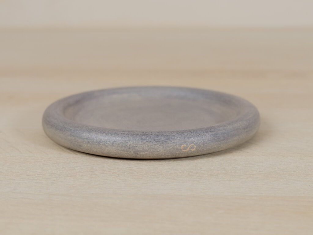 Takashi Tomii narrow-rimmed plate 150, magnolia white