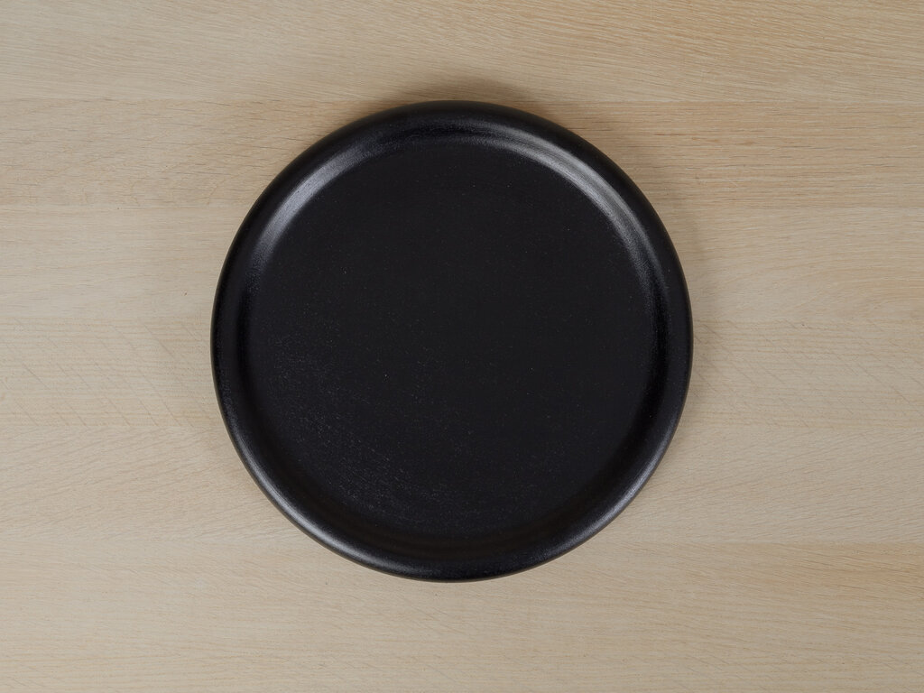 Takashi Tomii Round Black Urushi Sake Tray