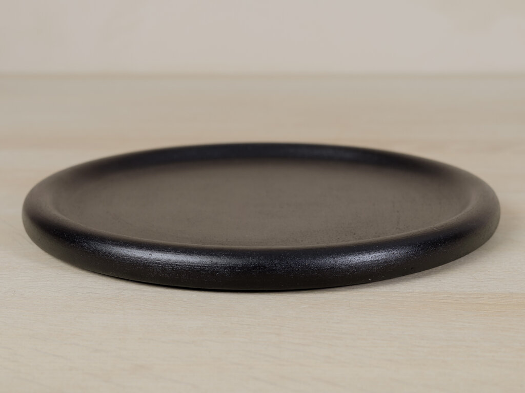 Takashi Tomii Round Black Urushi Sake Tray