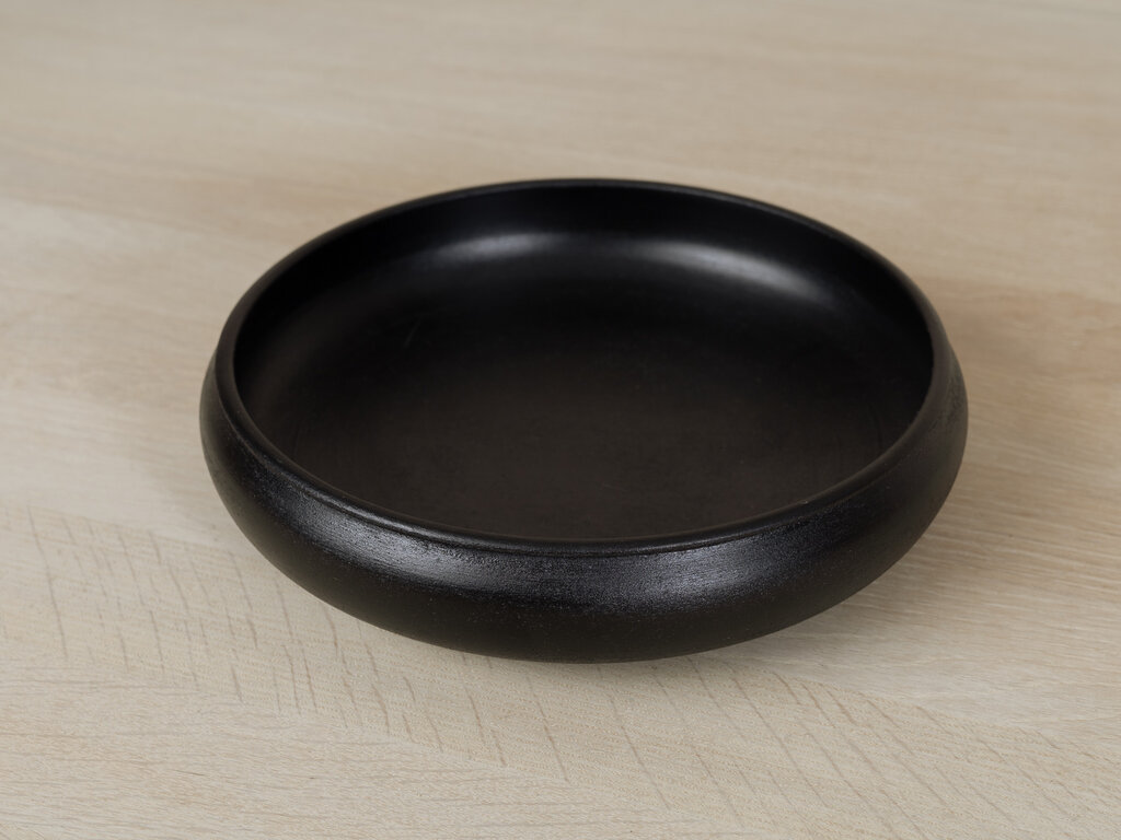 Takashi Tomii Black bowl, black magnolia 55-φ240