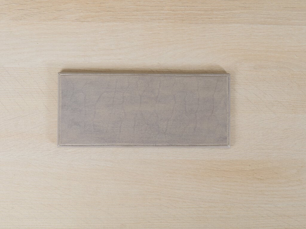 Takashi Tomii, White flat plate 10-105-240