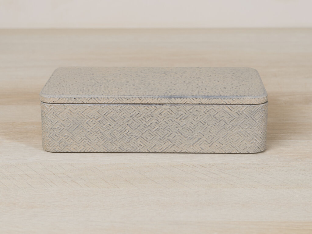 Takashi Tomii, We Are Atoms - BOX / white