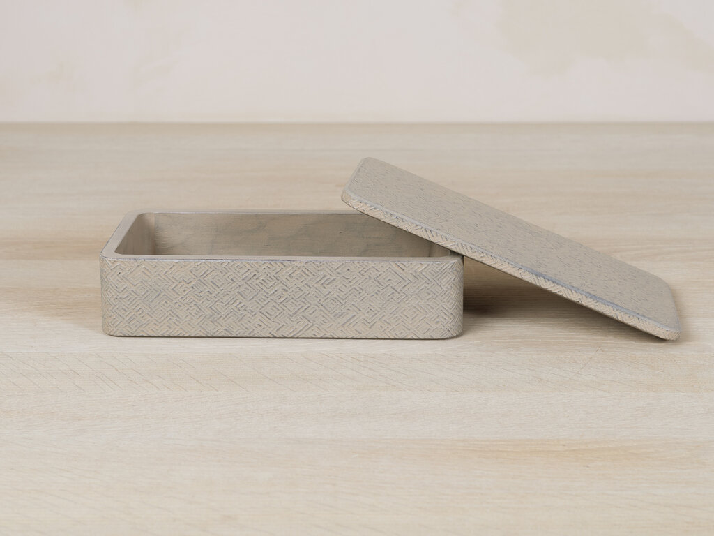 Takashi Tomii, We Are Atoms - BOX / white