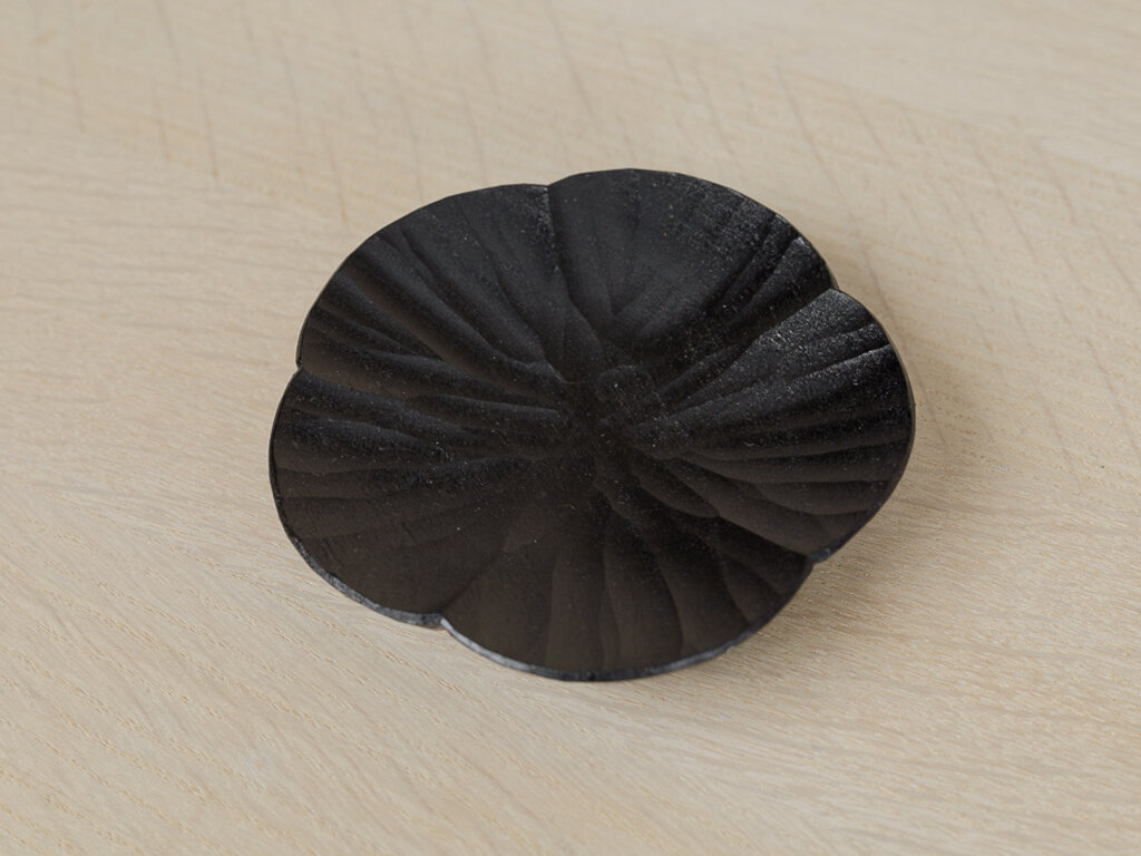 Takashi Tomii, black plum dish