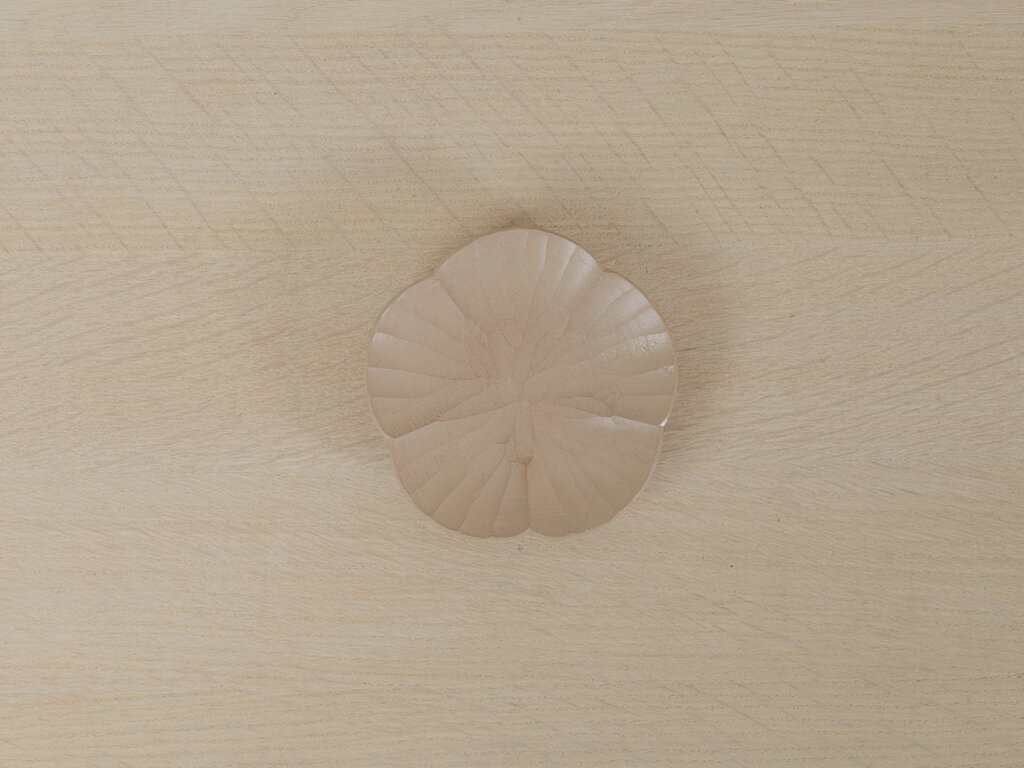Takashi Tomii, white plum dish