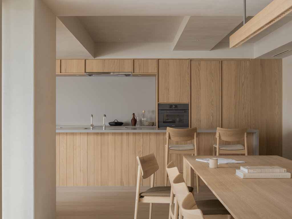 Keiji Ashizawa for Karimoku Case A-BS03 Bar Stool