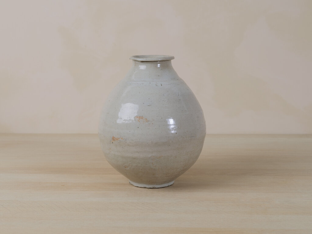 Antique Yi-Dynasty Moon Jar