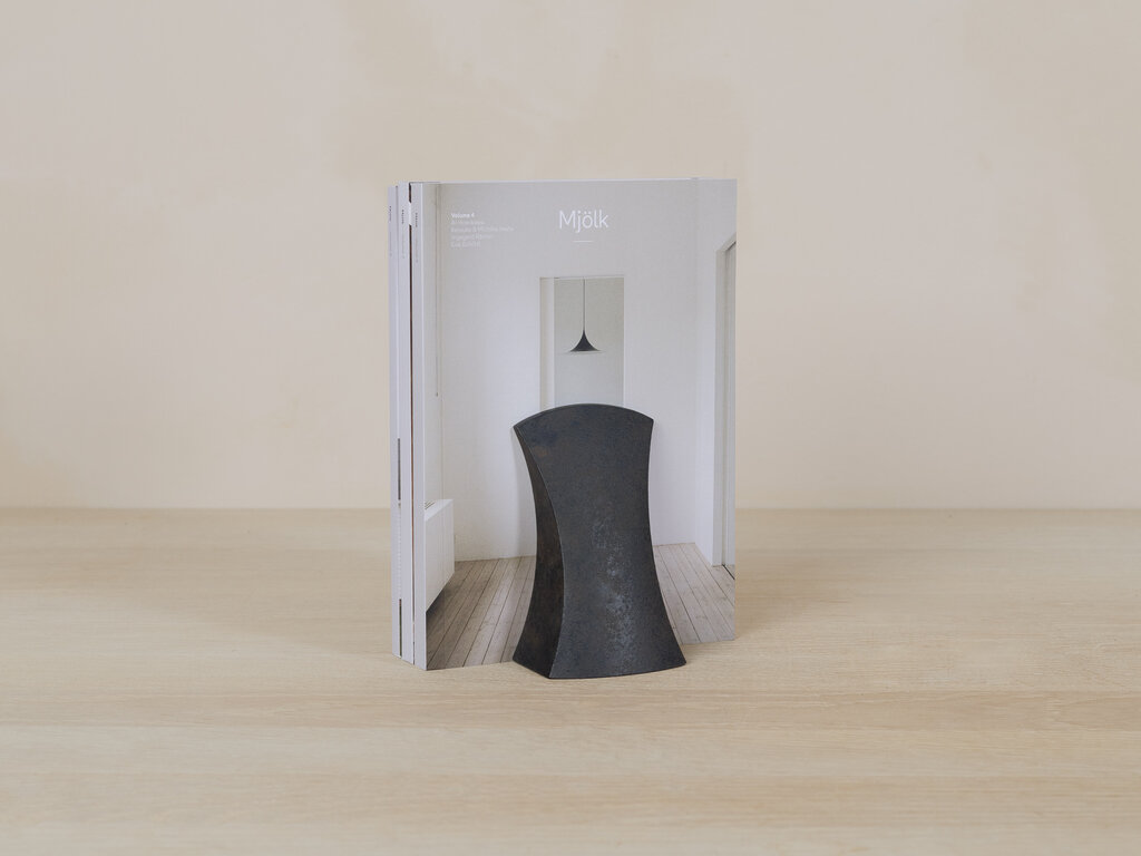 Oji Masanori for Futagami Fundo Bookend, Black