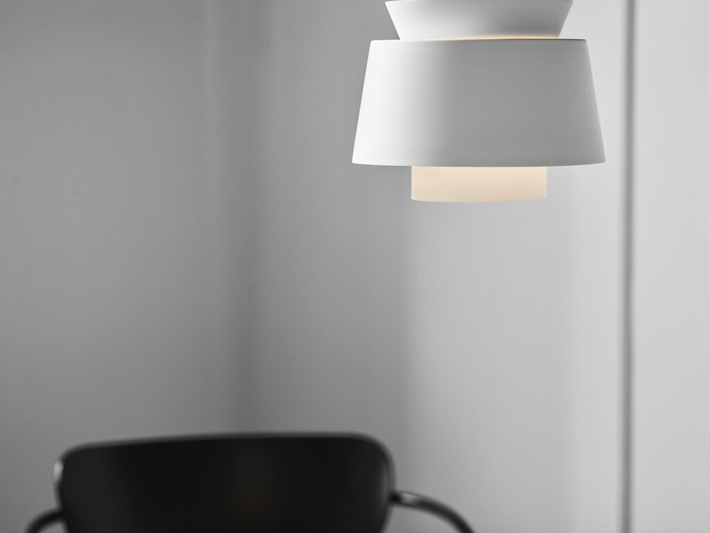 Jørn Utzon for &Tradition JU1 Utzon Pendant Light