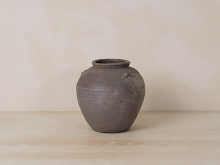 Antique Bizen Three-eared Vase